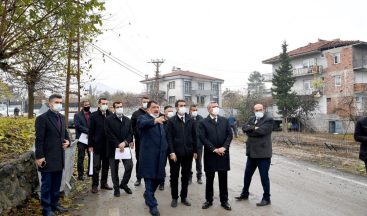 Deprem konutları yollarının yapım çalışmaları devam ediyor