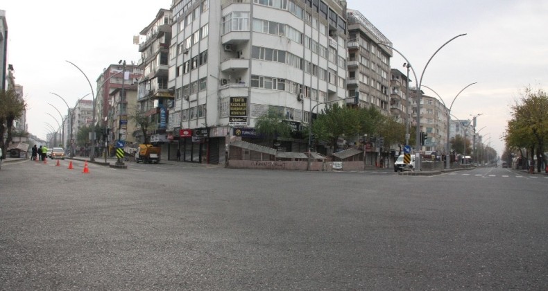 Diyarbakır’da kısıtlamanın ikinci gününde de sessizlik hakim