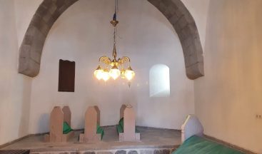 Ebu İshak Türbesi’nde restorasyon çalışması tamamlandı