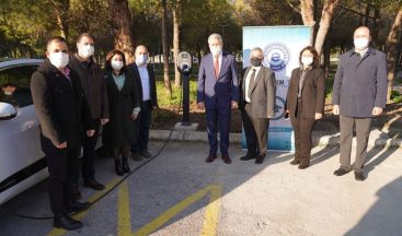 Ege Üniversitesinde “Elektrikli Araç Şarj İstasyonu” hizmet vermeye başladı