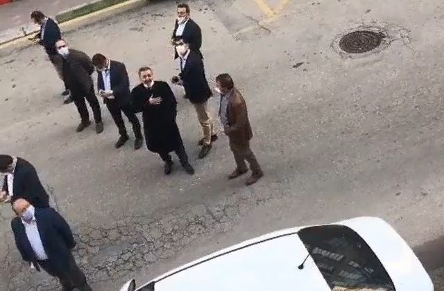 Emniyet Müdürü ile vatandaşın diyaloğu tebessüm ettirdi