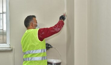 Esenyurt’ta muhtarlık binaları ve sağlık ocaklarının tadilatları yapılıyor