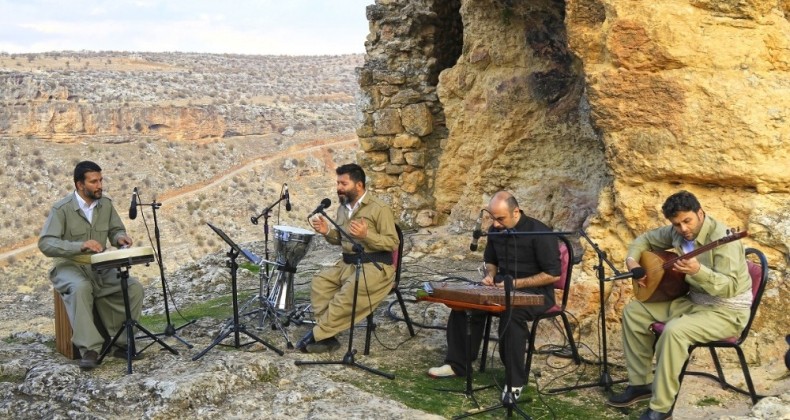 Geçmişin Sesi Amida Konserleri devam ediyor
