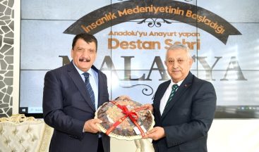 Gürkan, Başkan Zeybek’i ağırladı