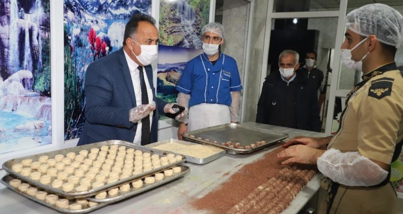 Hakkari’de pastane imalathaneleri denetlendi