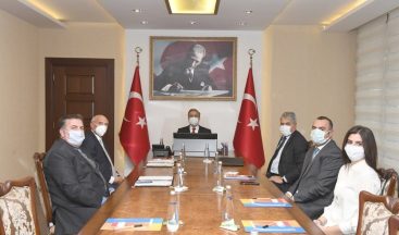 Hayırsever iş insanının yaptıracağı okul için imzalar atıldı