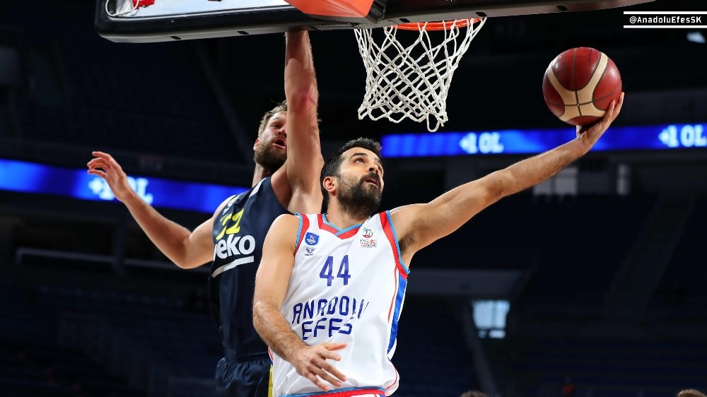 ING Basketbol Süper Ligi: Anadolu Efes: 85 – Fenerbahçe: 72