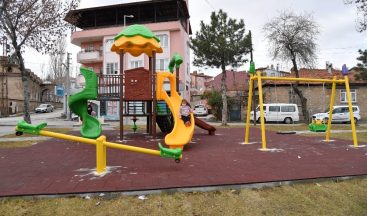 Isparta’da 42 parka yeni çocuk oyun alanı kuruluyor