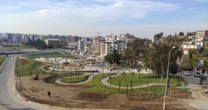 İzmir, iki yeni yaşam alanı daha kazandı