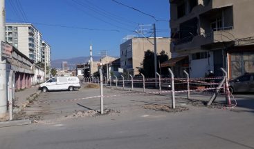 İzmir’de ilginç olay: ’Sokak benim’ dedi, beton çitlerle kapattı