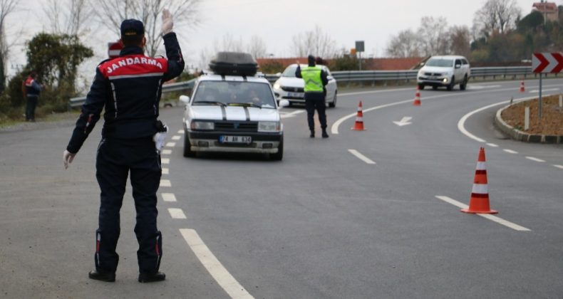 Jandarmadan dronlu, köpekli korona virüs denetimi