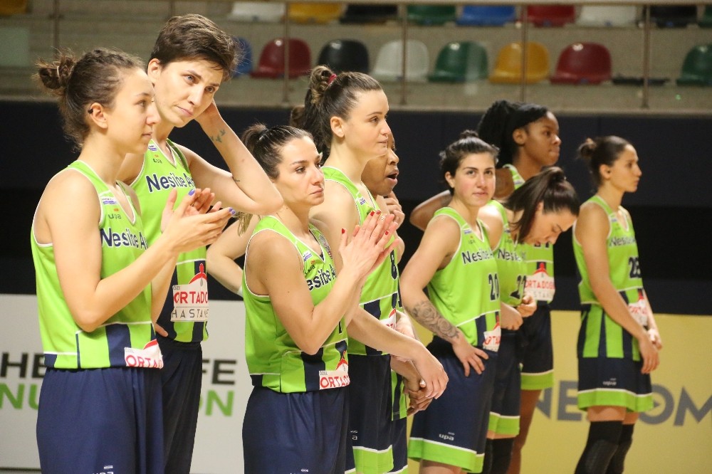 Kadınlar Basketbol Süper Ligi: İzmit Belediyespor: 70 – Nesibe Aydın: 75