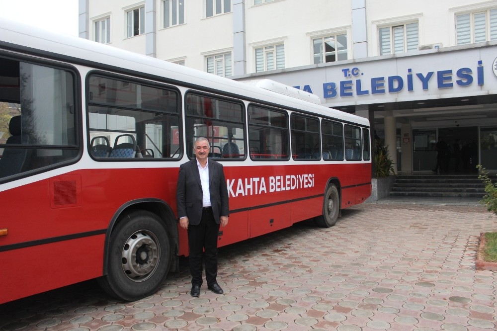Kahta Belediyesi araç filosuna yeni otobüs
