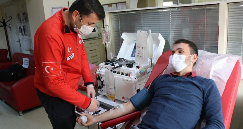 Karabük Kızılay Kan Merkezi plazma bağışı almaya devam ediyor