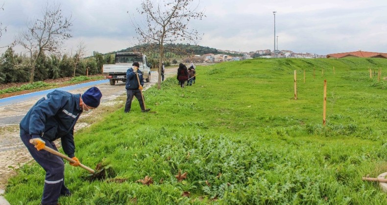 Karacabey’de binlerce fidan toprakla buluşuyor