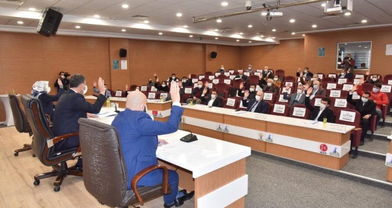 Kartepe’de yılın son meclis toplantısı gerçekleştirildi