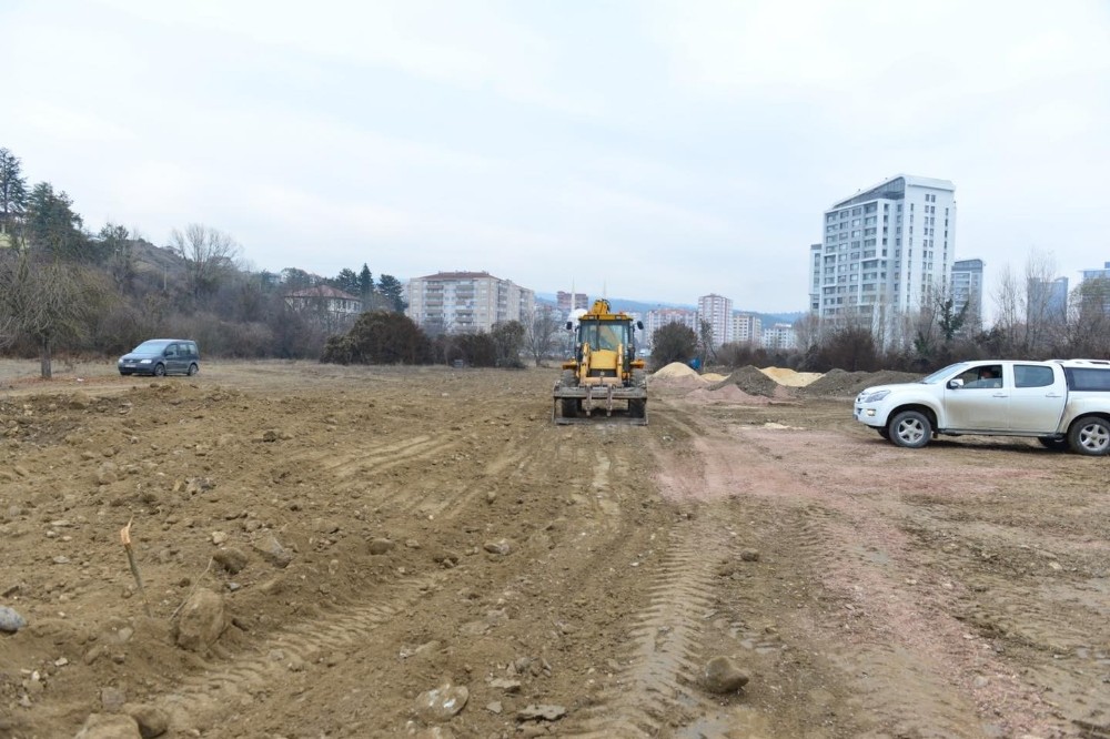 Kastamonu Belediyesi, Budamış Mahallesinde alt yapı çalışmalarını başlattı