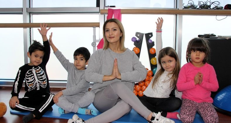 Korona kaygılarını yogayla atlatıyorlar