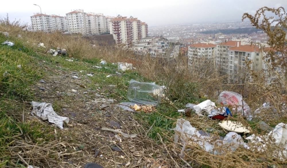 Korona sürecinde Eskişehir’in tehlike saçan çöp sorunu havadan görüntülendi
