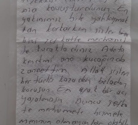 Korona virüsü yendi, yazdığı not sağlıkçıları duygulandırdı