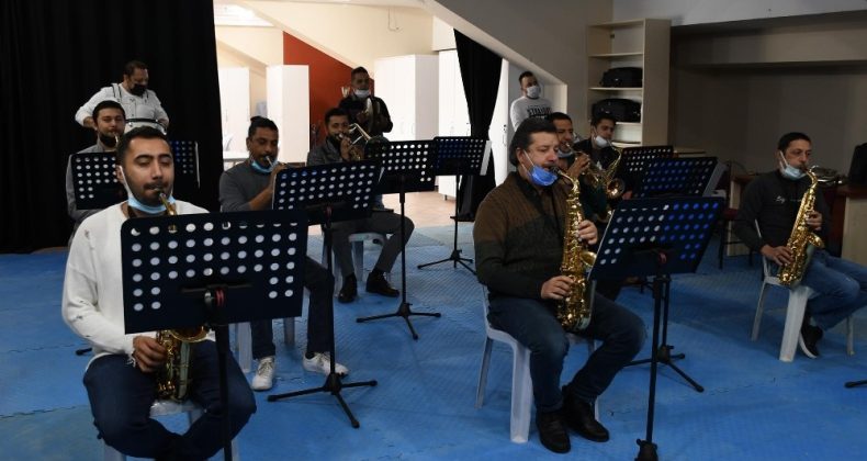 Kuşadası Belediye bandosu ile kent orkestrasına yeni stüdyo