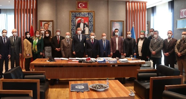 Kütahya Belediyesi’nde en düşük işçi maaşı 3 bin 200 TL