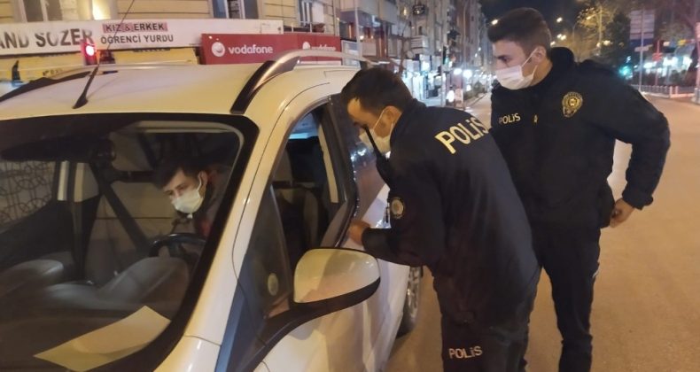 Kütahya’da sokaklar sessizliğe büründü