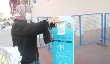 Kuyucak’ta pazar yerlerinde tedbir elden bırakılmıyor