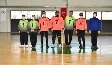 Mamak’ın engel tanımayan kahramanlarından gösteri maçı