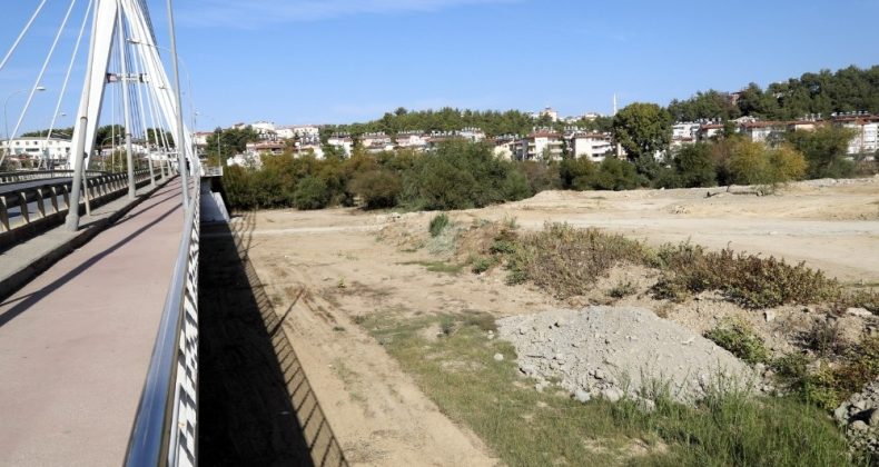 Manavgat Zeynel Şenol Araç köprüsü etrafına düzenleme