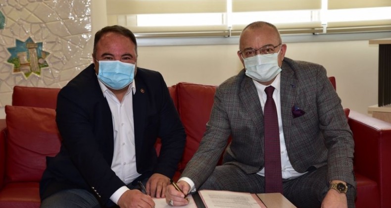 Manisa Büyükşehir’de en düşük ortalama maaş 3 bin 400 TL oldu