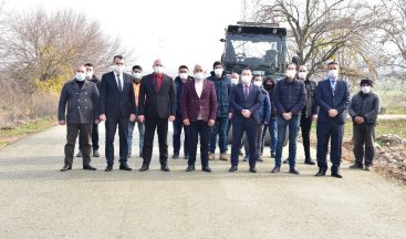 Manisa Büyükşehir’in beton yol imalatları devam ediyor