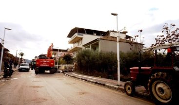 Manisa’da fay hattı üzerinde bulunan 17 evin yıkımı tamamlandı