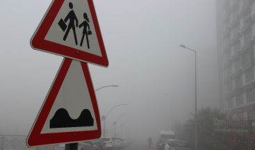 Manisa’yı sis kapladı