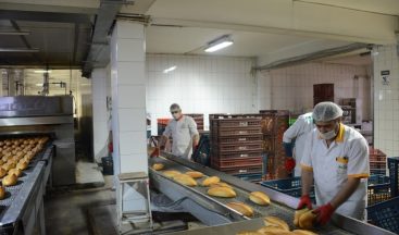 MEGSAŞ kısıtlama günlerinde de ekmek üretimine devam ediyor
