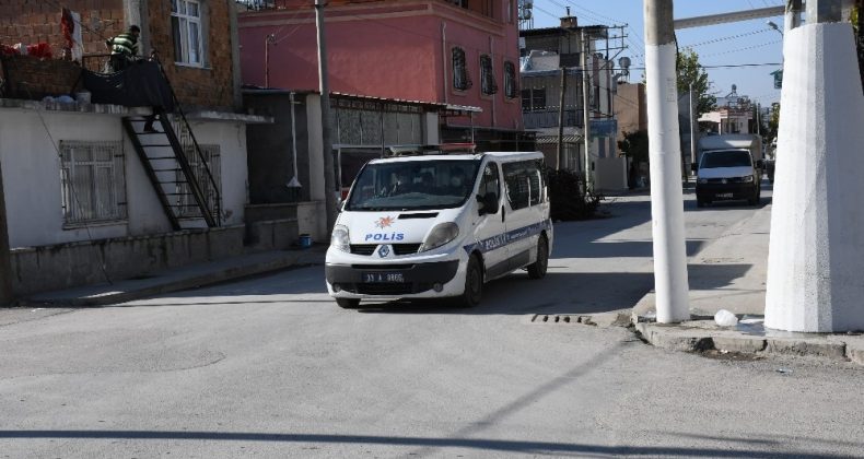 Mersin’de 4 dilde “sokağa çıkmayın” anonsu