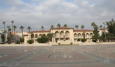 Mersin’de sokaklar 3. haftada da boş kaldı