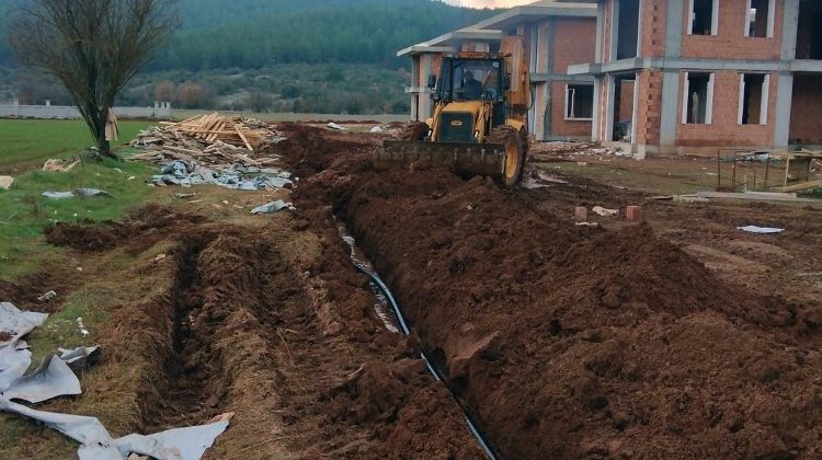 MUSKİ, Menteşe’de içme suyu çalışmalarını sürdürüyor