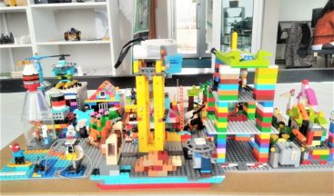 Öğrenciler yaşadıkları şehrin 20 yıl sonrasını tasarladılar