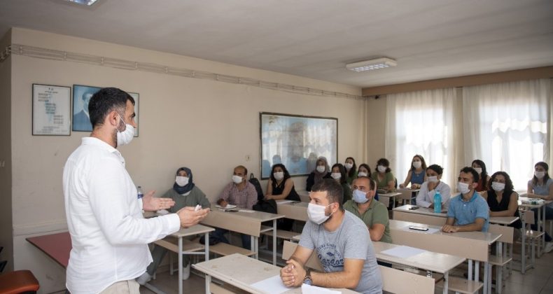 Öğrenim yardımının kasım ve aralık ayı tutarları hesaplara yatırıldı