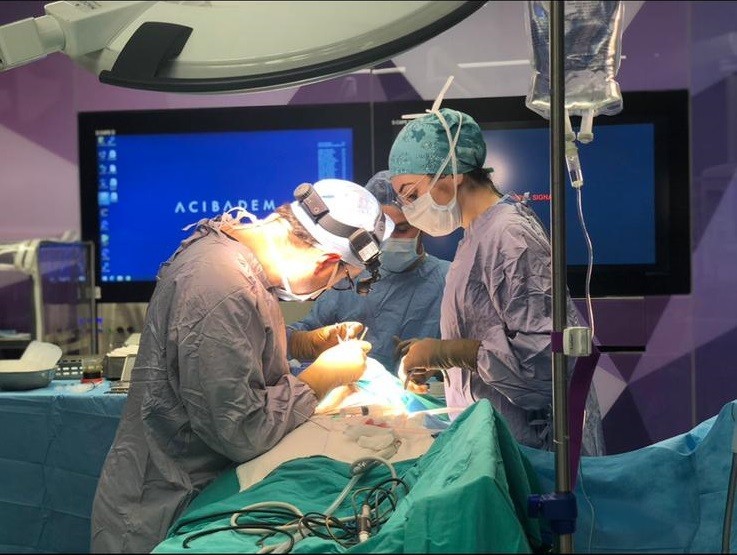 Op. Dr. Furkan Şengöz: “Maske, burun estetiği ameliyatının başarısını etkilemez”