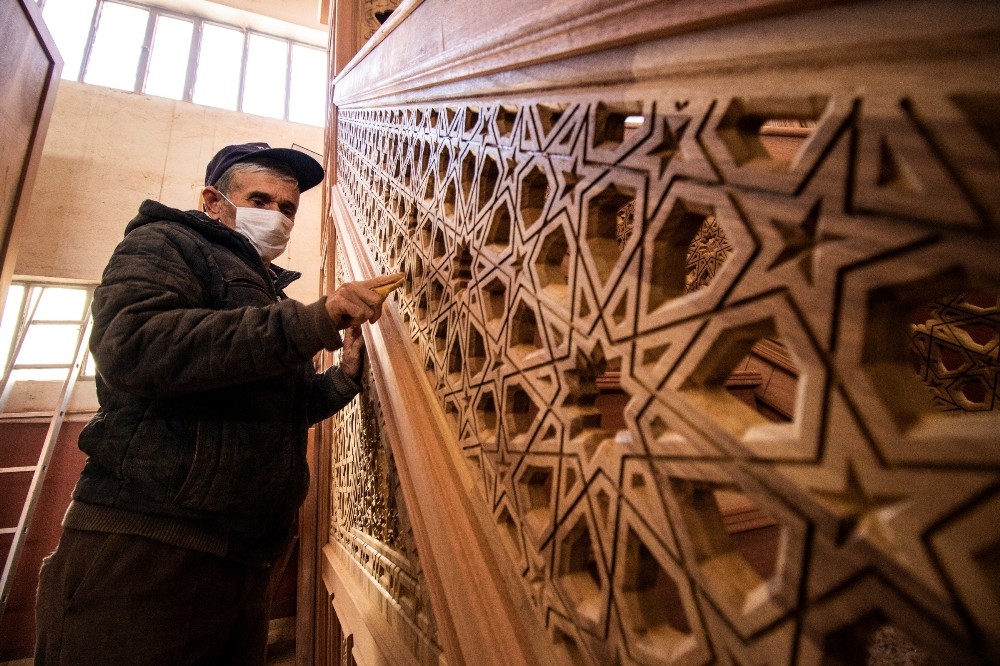Afrika’nın 28 bin kişi kapasiteli camisini Osmanlı ve Selçuklu motifleri süsleyecek