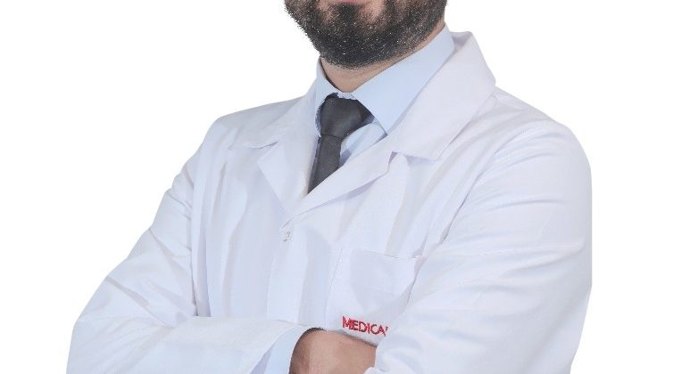 Pandemi döneminde evdeki çocuklar için ekran uyarısı