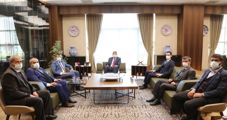 Pazarlar’dan Vali Ali Çelik’e teşekkür ziyareti