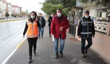 Pozitif vakaların bulunduğu hanelere uyarı yazısı asıldı