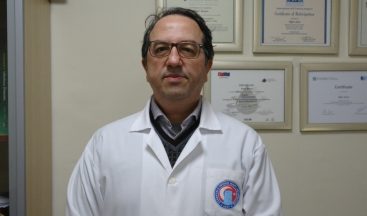 Prof. Dr. Alper Şener: “Yayılım hızı artıyor, İngiltere için ciddi sorunlar olabilir”