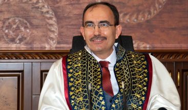Rektör Prof. Dr. Şükrü Beydemir’in 5 Aralık mesajı