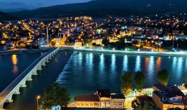 Tarihi Koyunbaba Köprüsü’ne aydınlatma projesi