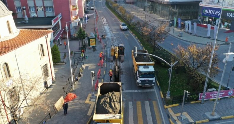 Trabzon’un içme suyu altyapı yenileme projesinin meydan kısmı için ilk kazma vuruldu