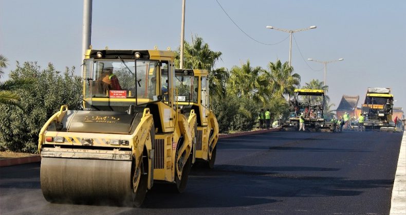 Turgut Özal Bulvarında asfalt çalışması devam ediyor